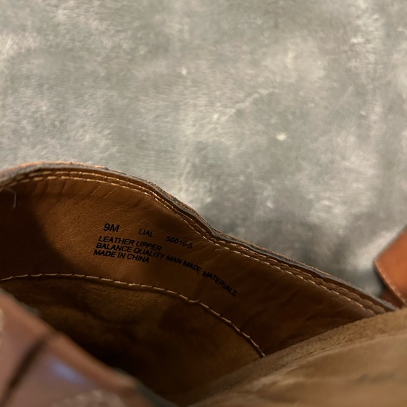 Naturalizer Leather Clogs - Picture 3 of 5